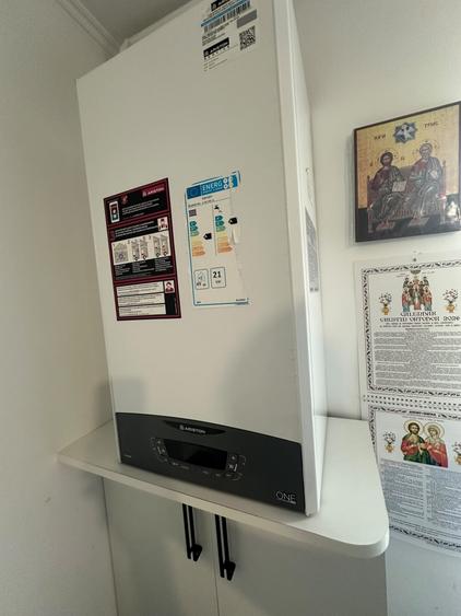 Apartament cu 3 camere semidecomandat, mobilat în Hipodrom