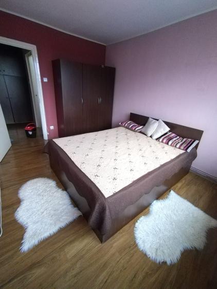 Apartament cu 2 camere decomandat în Aleea Carpați
