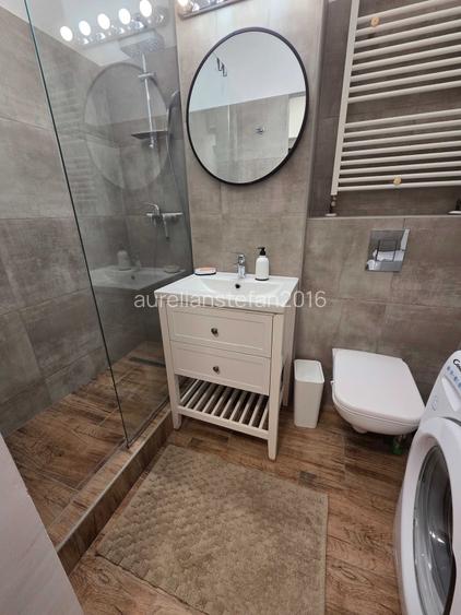 inchiriez apartament cu o camera situat central, langa Poli 2