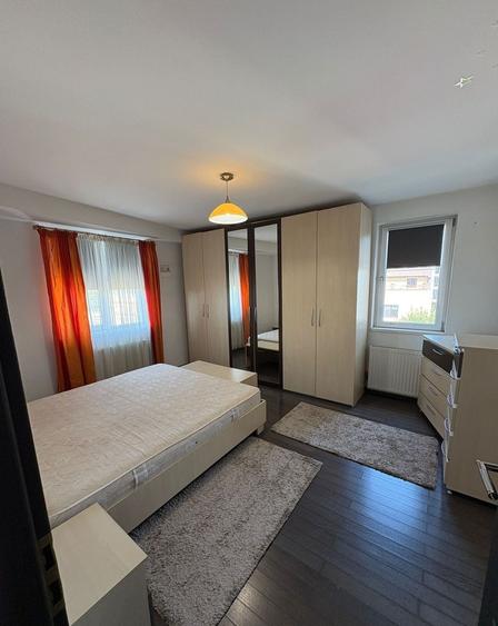 Apartament cu 3 camere decomandat în Ghencea