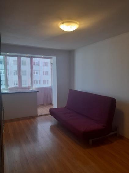 Apartament cu 2 camere decomandat în Dristor