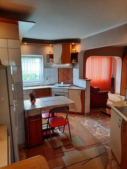 Apartament cu 4 camere decomandat în Turda