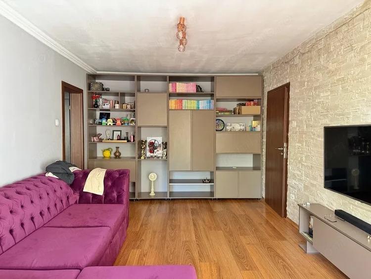 Apartament cu 2 camere semidecomandat în Olimpia-Stadion
