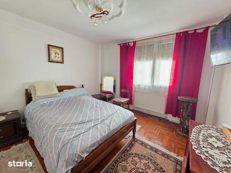Apartament cu 3 camere în Central