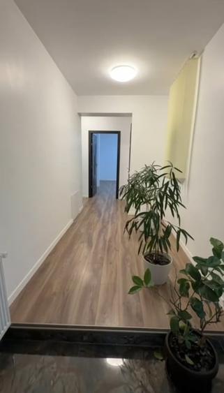 Casă individuală cu 6 camere cu Canalizare în Calea Turzii