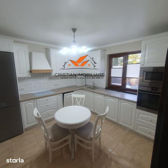 Casă cu 4 camere cu Teren 250 Mp în Cetate