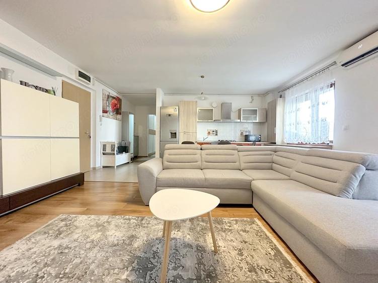 Apartament cu 3 camere decomandat în Torontalului