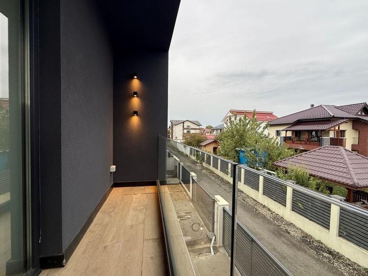 Casă cu 5 camere cu Canalizare în Odăi