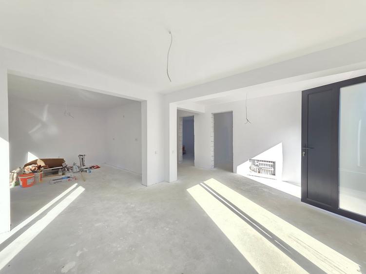 Casă individuală cu 5 camere cu Canalizare în Electroprecizia