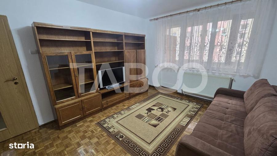 Apartament cu 2 camere semidecomandat, mobilat în Mihai Viteazul