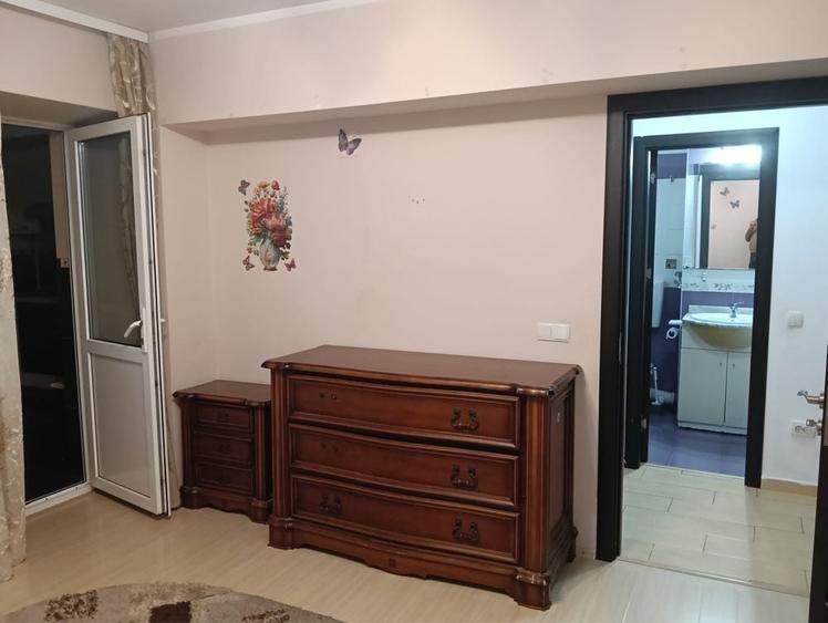Apartament cu 2 camere decomandat în Ostroveni