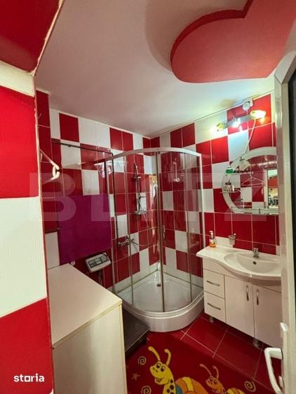 Casă cu 6 camere cu Teren 40 Mp în Central