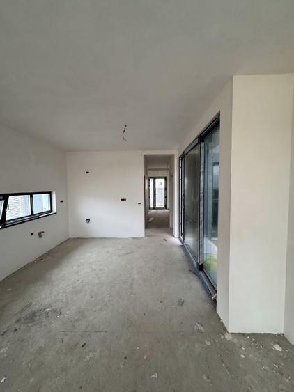 Duplex cu 4 camere cu Canalizare în Moșnița Nouă