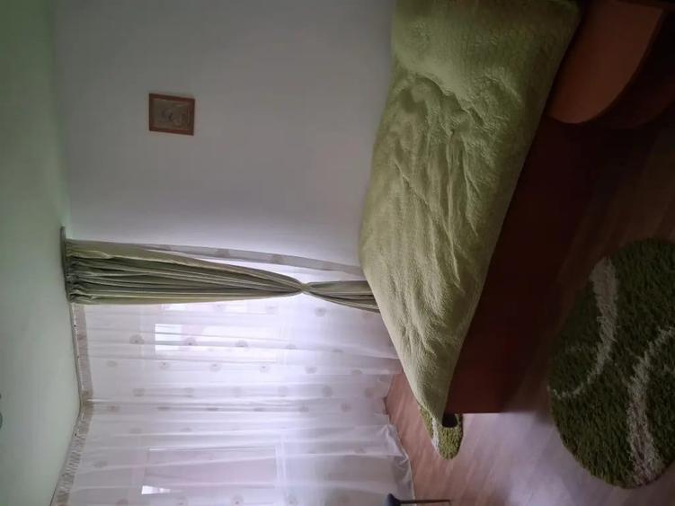 Apartament cu 2 camere decomandat în Florești