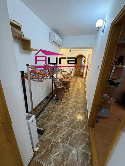 Apartament cu 3 camere decomandat în E3