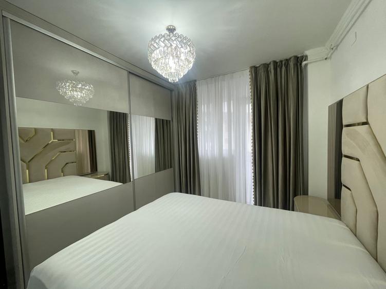 Apartament cu 4 camere semidecomandat, mobilat în Florești