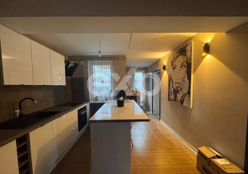 Apartament cu 2 camere decomandat, mobilat în Între Lacuri