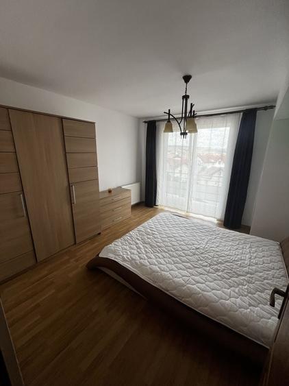 Apartament cu 2 camere decomandat în Florești