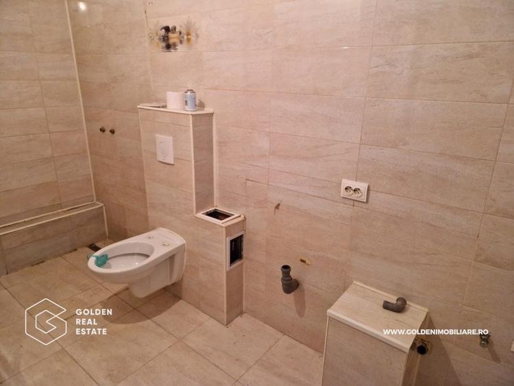 Apartament cu 3 camere semidecomandat în Ultracentral
