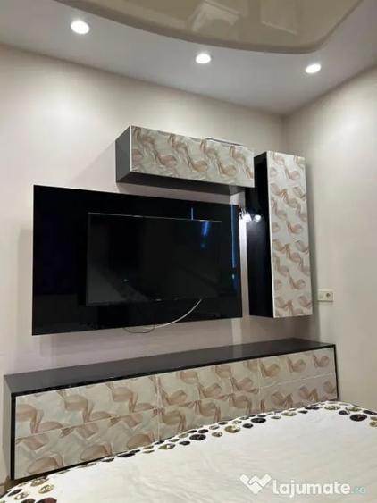 Apartament cu 3 camere decomandat în Andrei Mureșanu