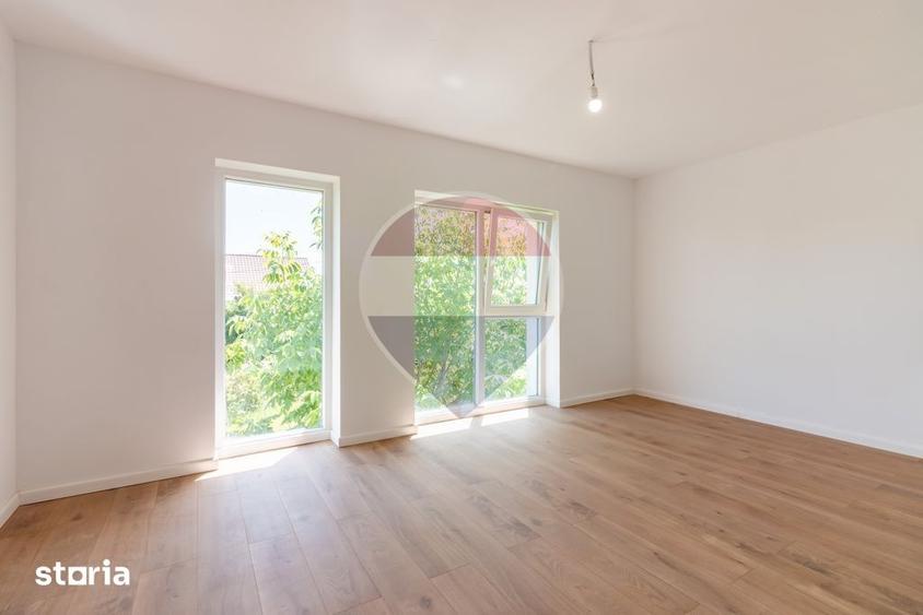 Casă cu 4 camere cu Teren 450 Mp în Săbăreni
