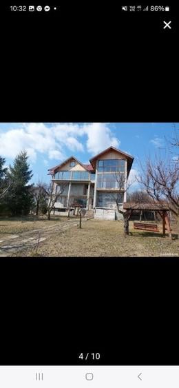 Casă cu 4 camere în Pârscov