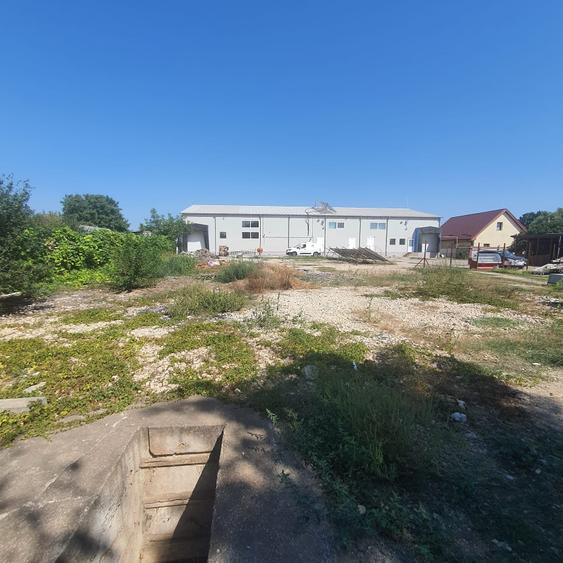 Spațiu comercial, de 850 mp, în Cumpăna