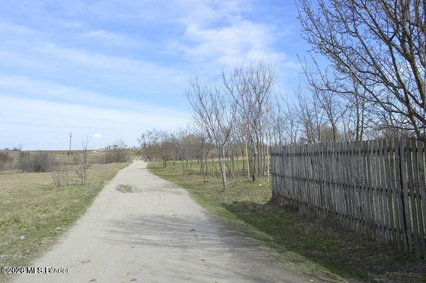 Teren Construcții intravilan de 4000 mp, în Suseni