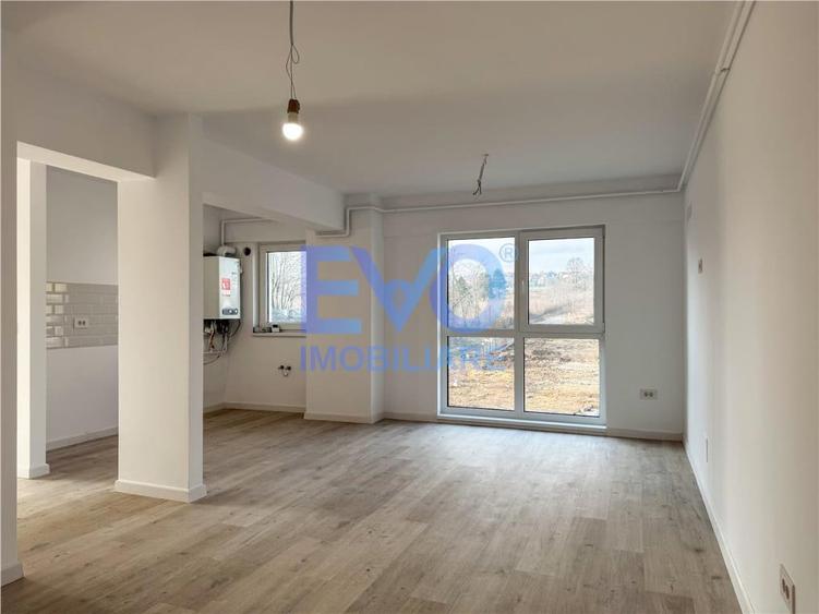 Apartament cu 2 camere decomandat în Galata