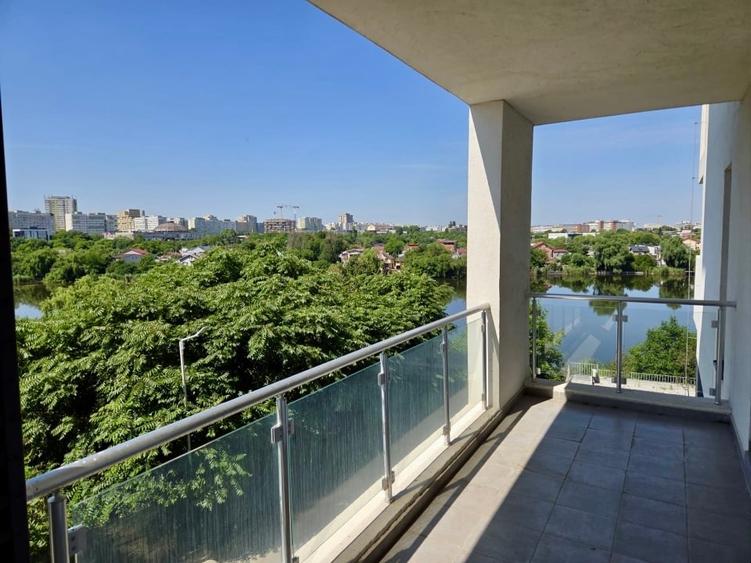 Apartament cu 2 camere semidecomandat în Fundeni