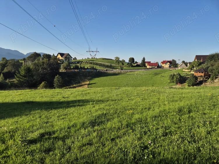 Teren de 6300 mp, în Fundata