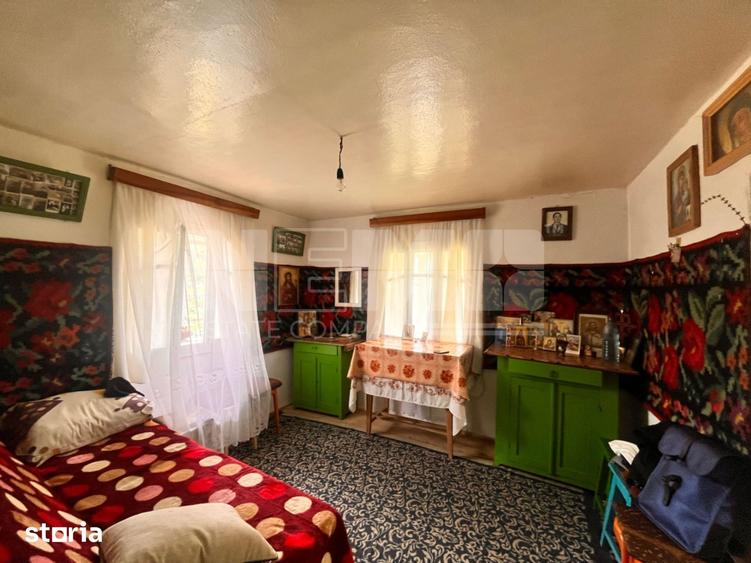 Casă cu 3 camere cu Teren 7400 Mp în Brusturi