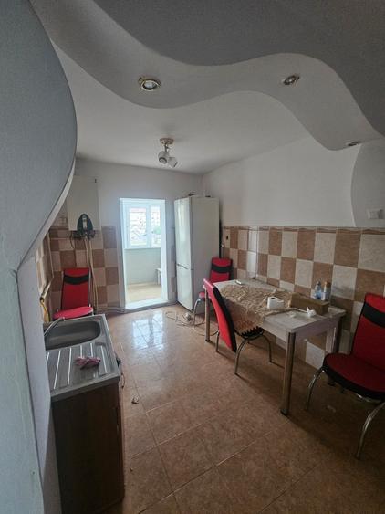 Apartament cu 2 camere în Tolstoi