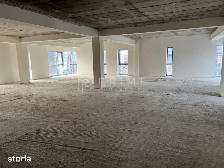 Spațiu comercial, de 180 mp, în Central