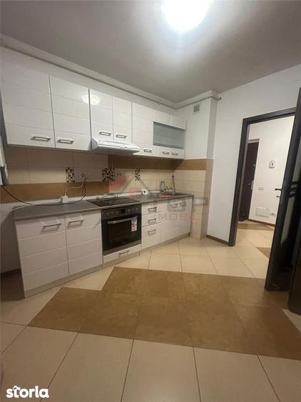 2 camere 68 mp, etaj 3 bloc Iasicom zona Podul de Fier - 9