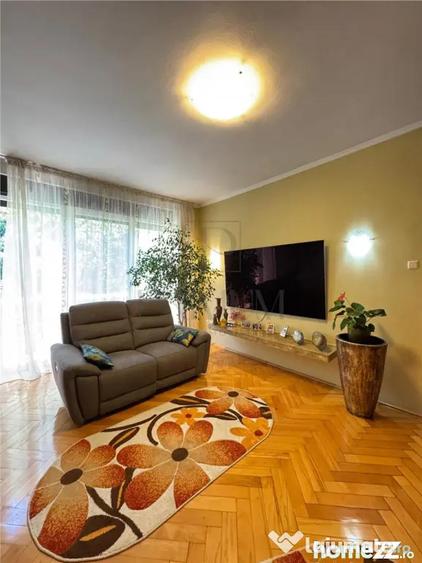 Apartament cu 2 camere semidecomandat în Medicină