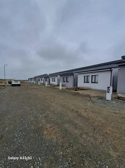 vand teren cu autorizatie de duplex - torontalui Metro2- pret 115 euro m2 - 2