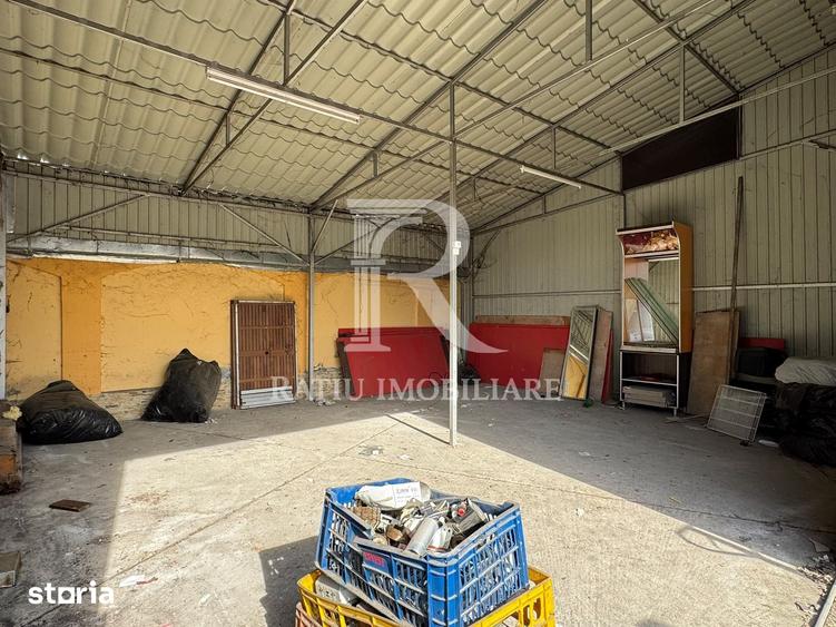 Spațiu comercial, de 300 mp, în Iosia