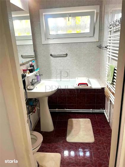 Apartament cu 3 camere semidecomandat în Olimpia-Stadion