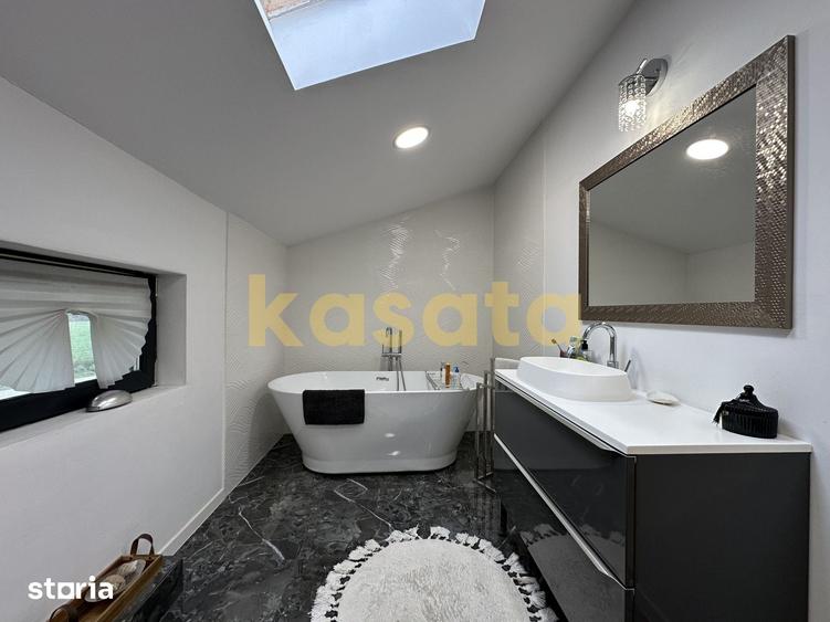 Casă cu 4 camere cu Teren 500 Mp în Găneasa