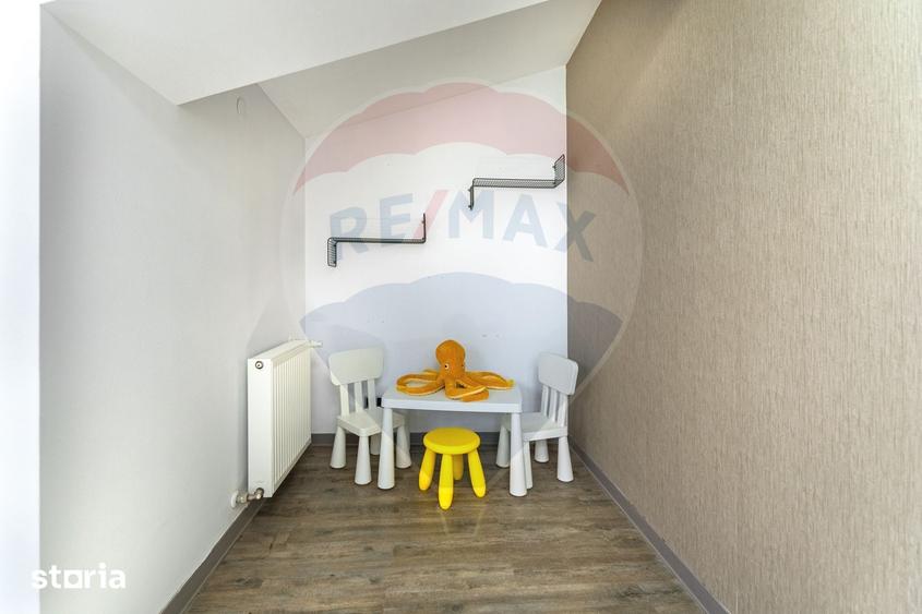 Apartament cu 4 camere în Central