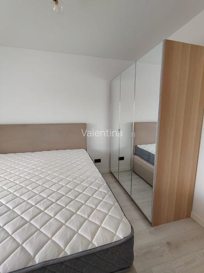 Apartament cu 3 camere decomandat în Berceni