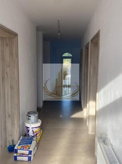 Casă individuală cu 5 camere cu Canalizare în Șag
