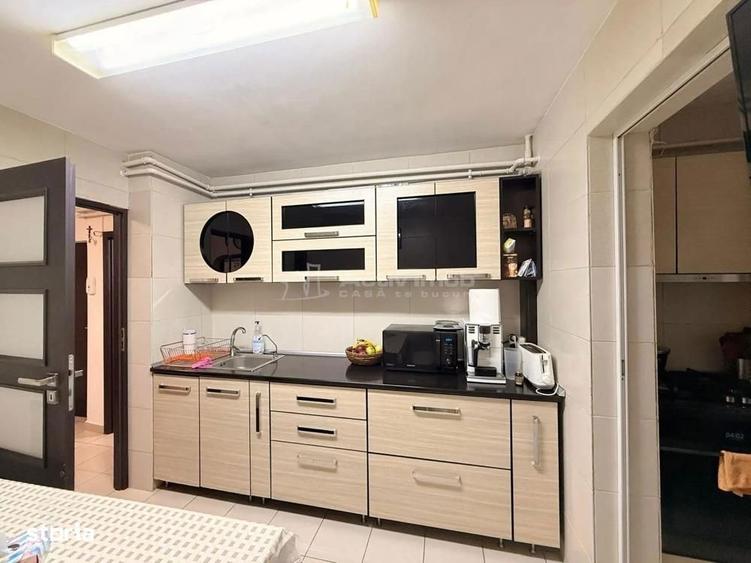Apartament cu 3 camere decomandat, mobilat în Dristor