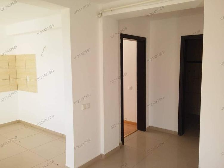 Apartament cu 3 camere decomandat în Sud