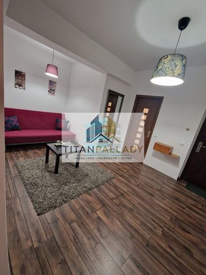 Apartament cu 2 camere decomandat, mobilat în Central