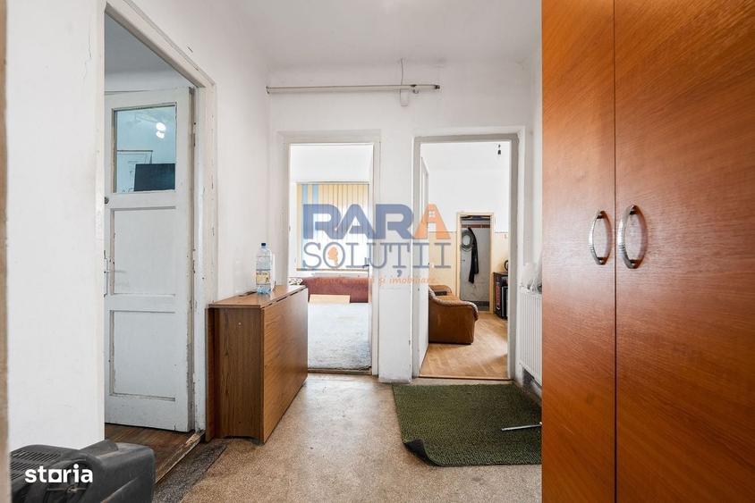 Spațiu comercial, de 450 mp, în Central