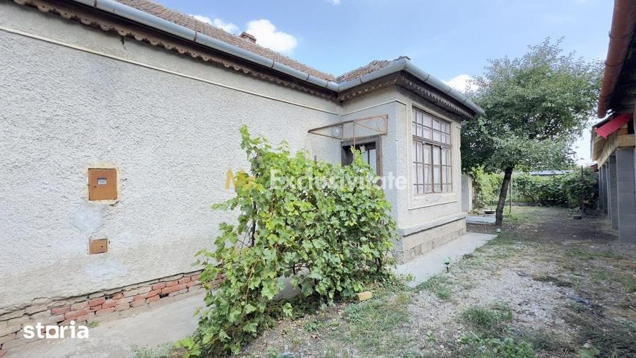Casă cu 4 camere cu Teren 615 Mp în Central