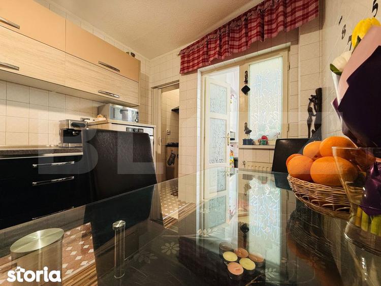 Apartament cu 4 camere decomandat, mobilat în Valea Cetății
