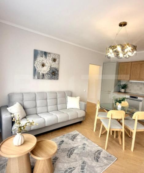 Apartament nou, semidecomandat, 3 camere, parcare subterana, - 18